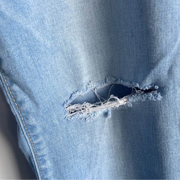 Old Navy Rockstar Jeans - Picture 4 of 6